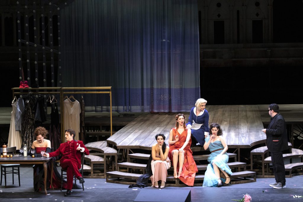 La Rondine