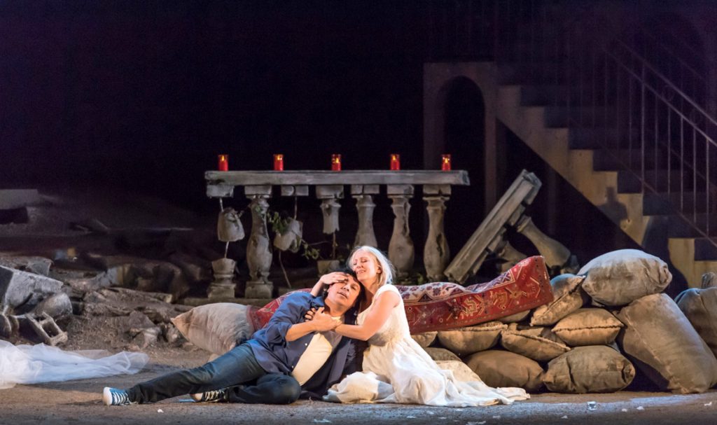 Romeo & Juliet