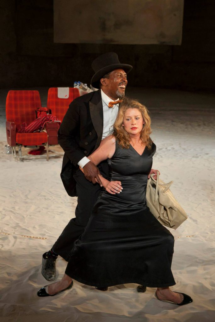 Island trilogy 18 © photo Luciano Romano:Change Performing Arts